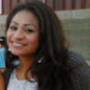 Meet your Posher, Nayeli